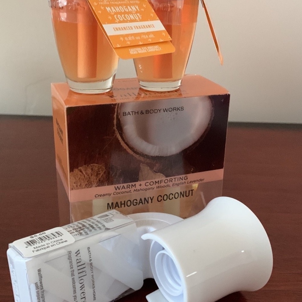 Bath & Body Works Mahogany Coconut Bath Set - Mahogany Coconut w/plug NWT $FIRM$